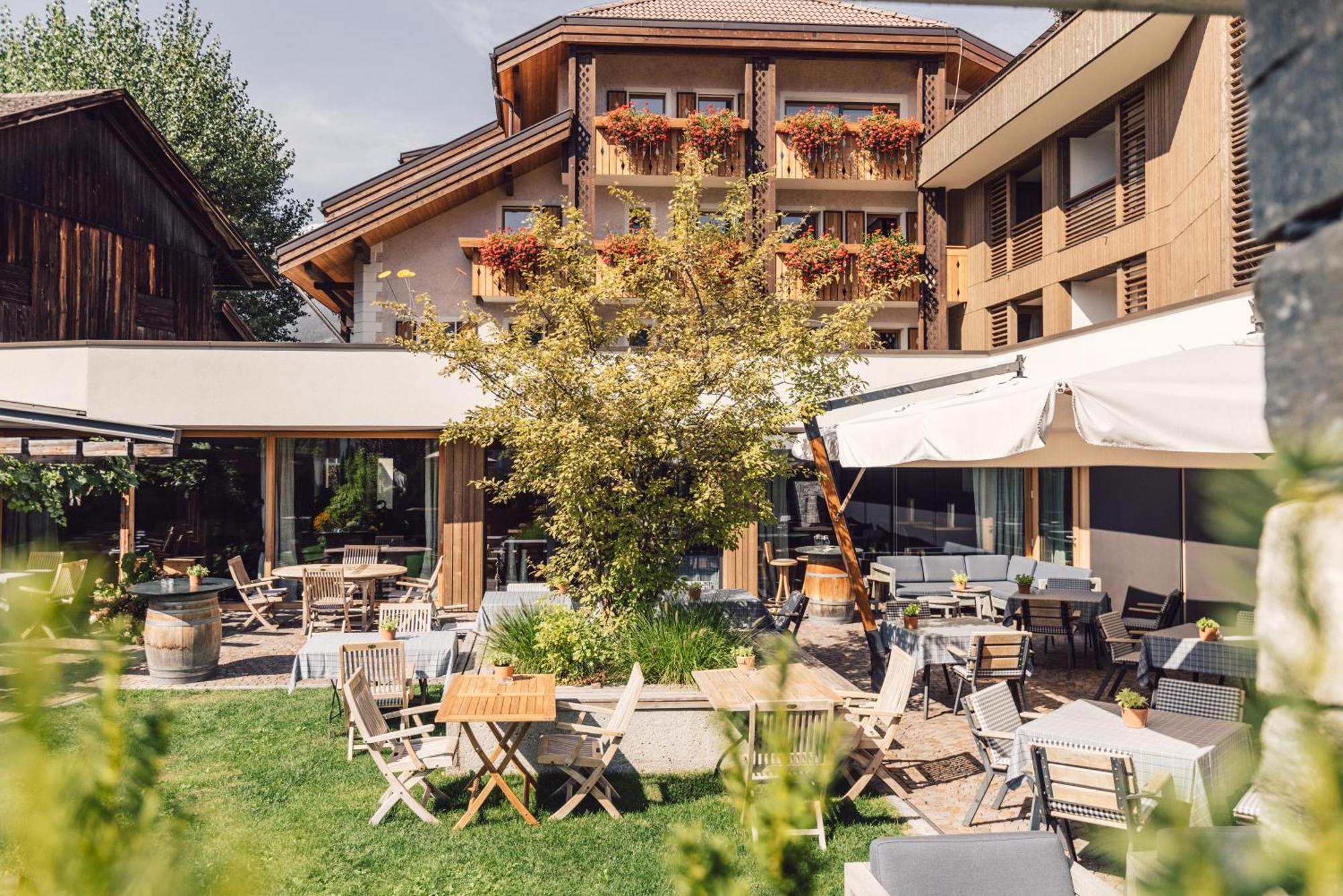 Hotel Restaurant Langgenhof บรูนิโก ภายนอก รูปภาพ