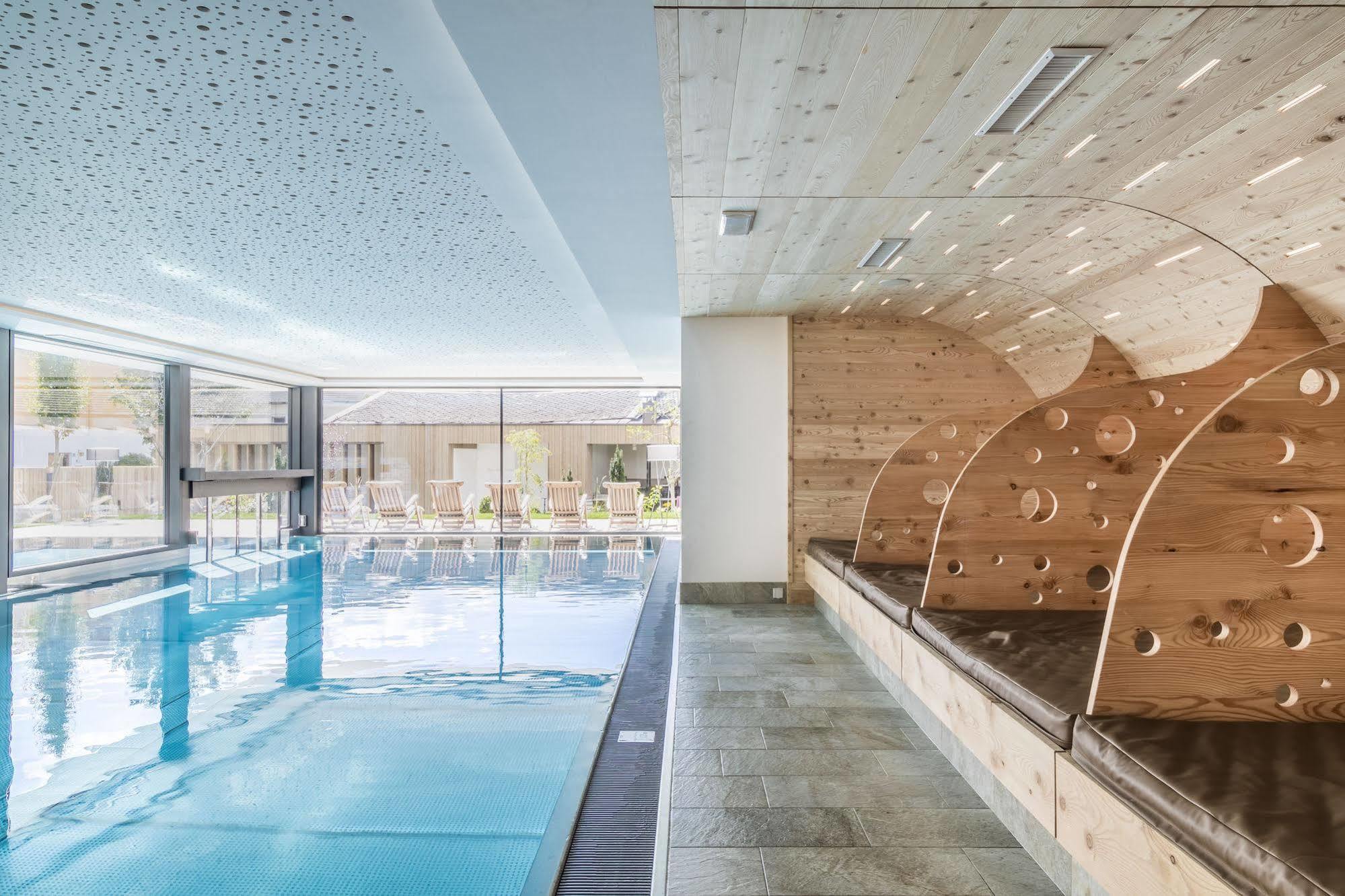 Hotel Restaurant Langgenhof บรูนิโก ภายนอก รูปภาพ