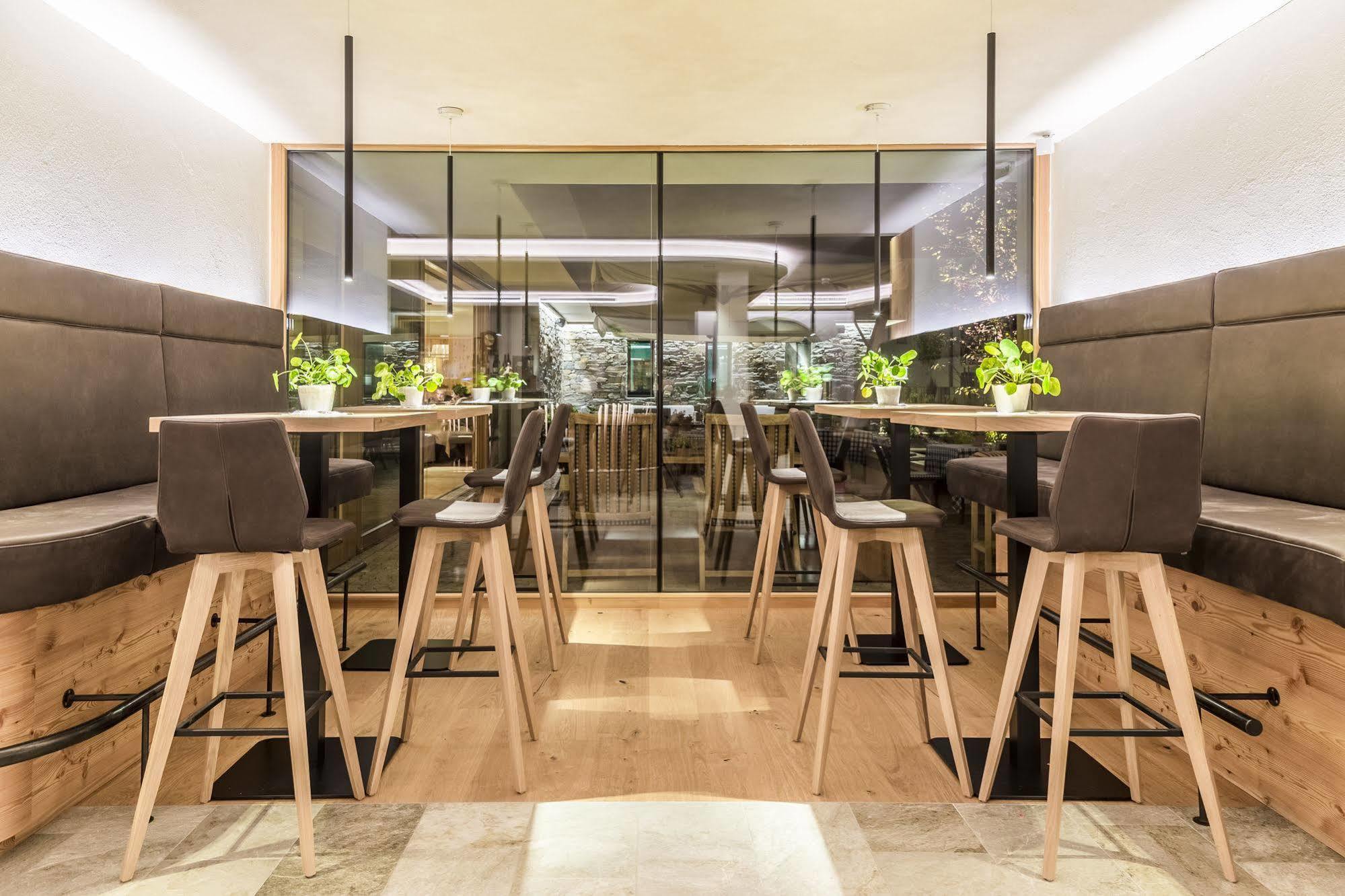 Hotel Restaurant Langgenhof บรูนิโก ภายนอก รูปภาพ